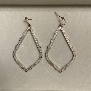 Gold Kendra Scott earrings